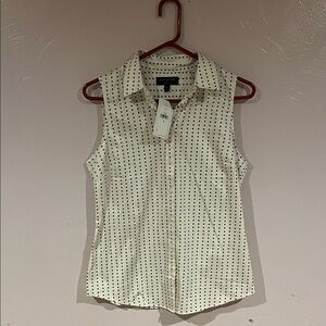 NWT Banana Republic Sleeveless White Square Dot Button-Up Blouse